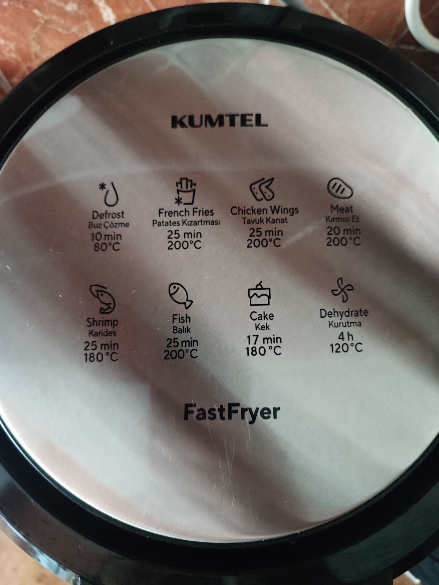 Friteuza cu aer cald Kumtel Fast Fryer, pentru gatit fara ulei!