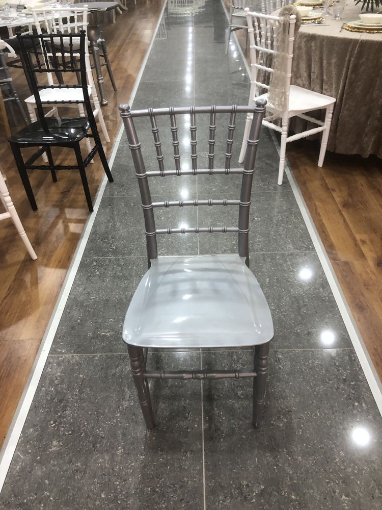 Scaune Chiavari Tiffany