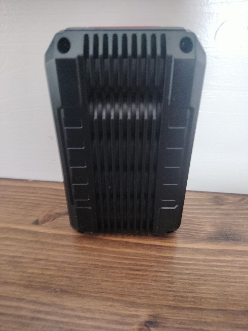 Acumulator einhell 18 volți