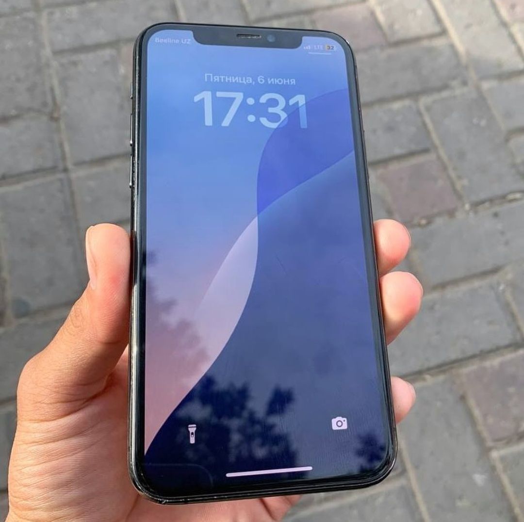 iPhone 11 pro 64