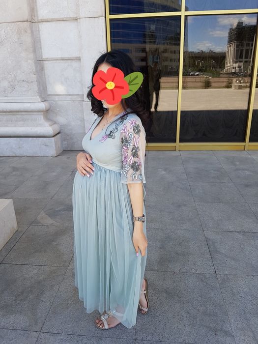 Продам вечернее платье для беременной