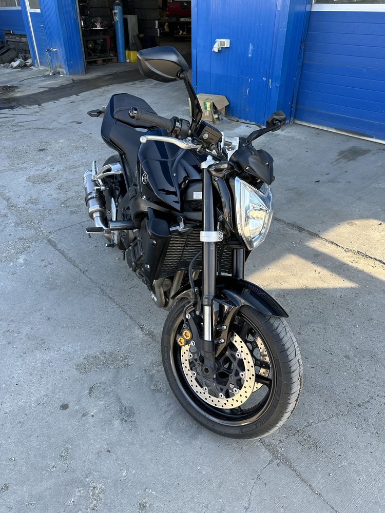 Vand Yamaha fz1-N 150Cp 2006/schimb cu bmw r1200rt