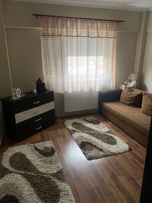 Apartament de vanzare 3 camere