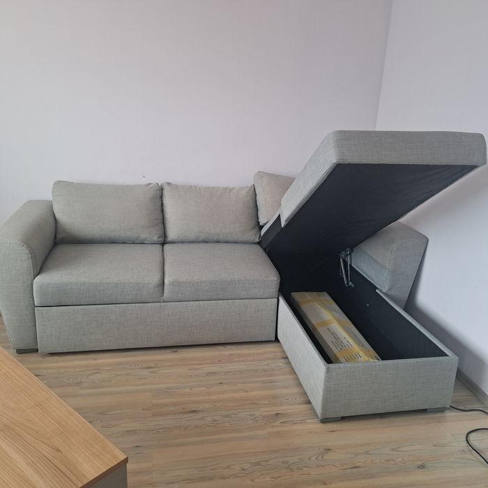 Разтегателен ъглов диван