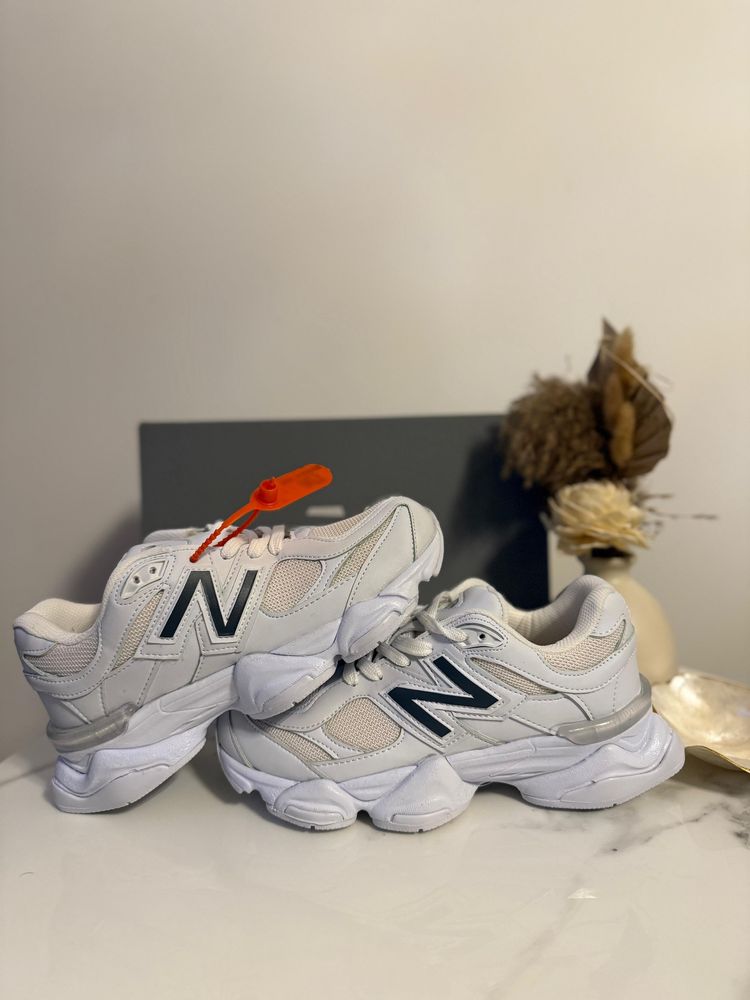 Adidasi New Balance 9060 Full White