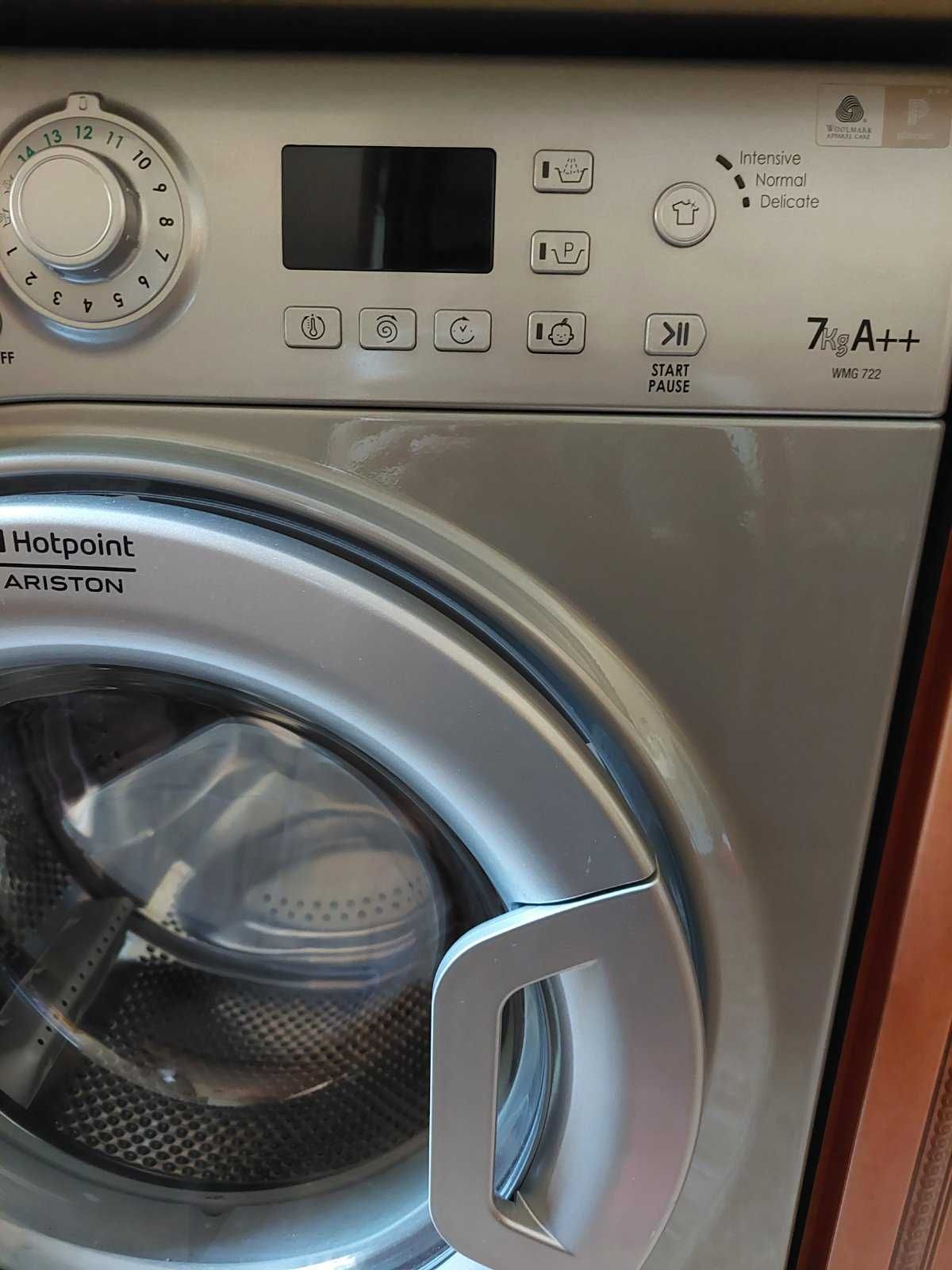 Продавам перална машина HOTPOINT ARISTON WMG 722 за 200 лева