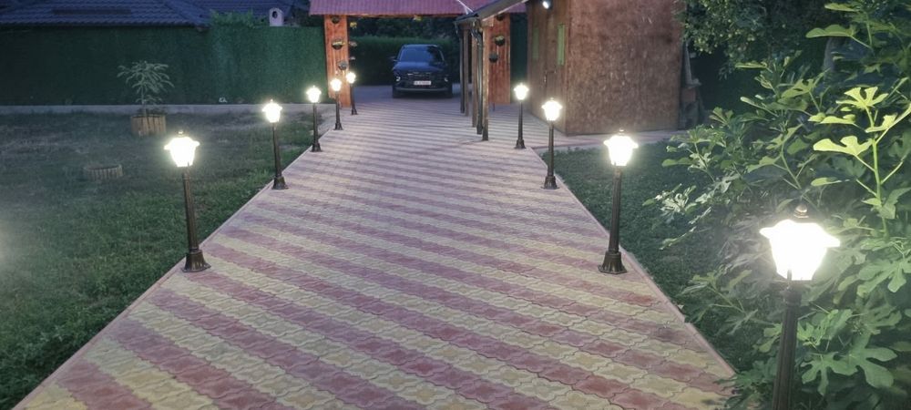 Societate comercială producem pavele din beton aditivat Oferim montaj