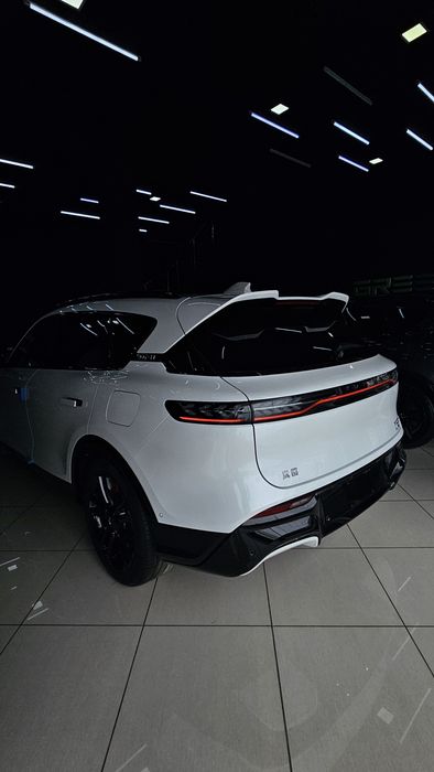 VOYAH FREE REEV 318

> Yili : 2024
> Elektroquvvatda : 318 km 
> Batar