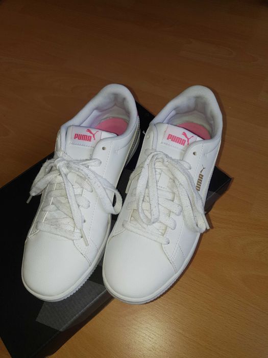 Adidasi de dama originali Puma Vikky Lopro marime 39 in stare ca Noi