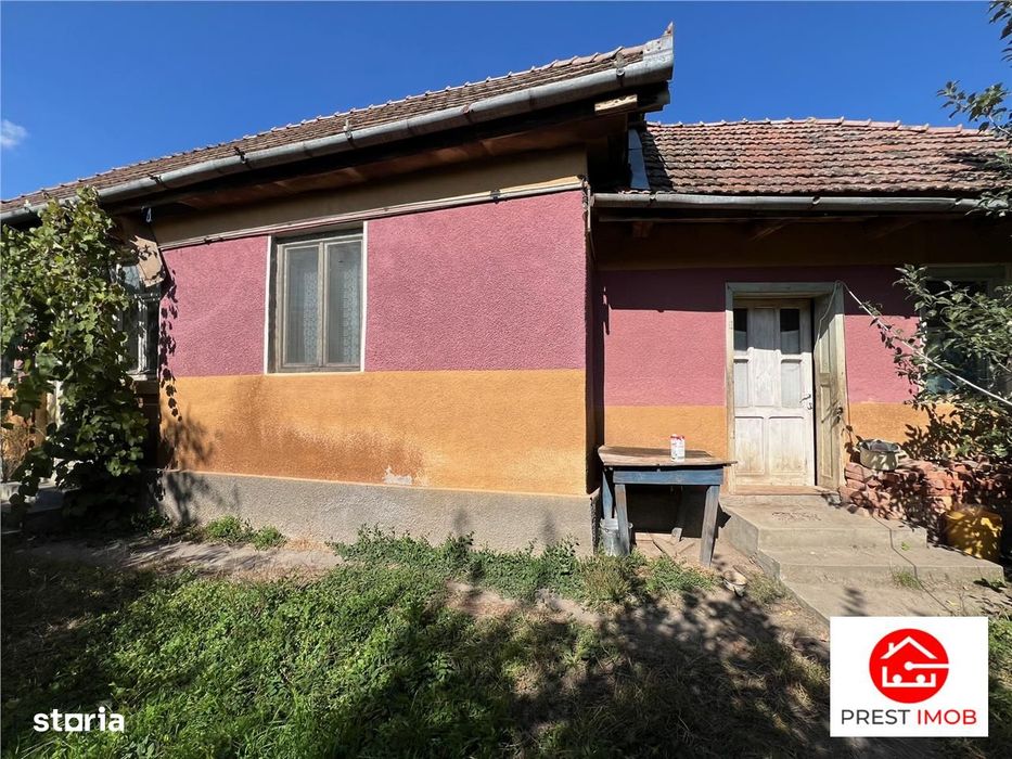 De vanzare casa veche+teren de 50 arii in Vidrasau