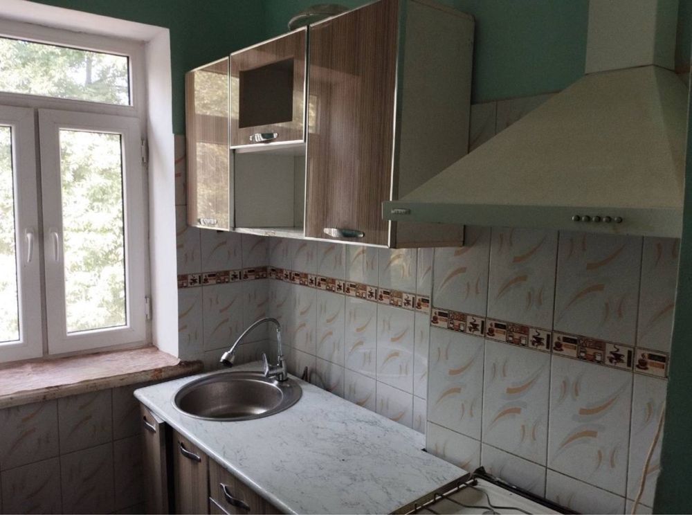 Kvartira sheriklikga odam kerak