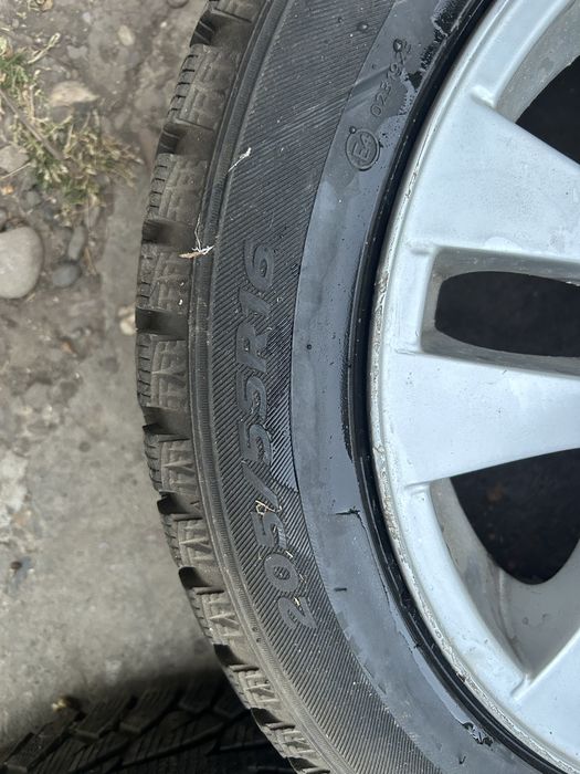 Jante aliaj 16” bmw cu cauciucuri de iarna Hankook