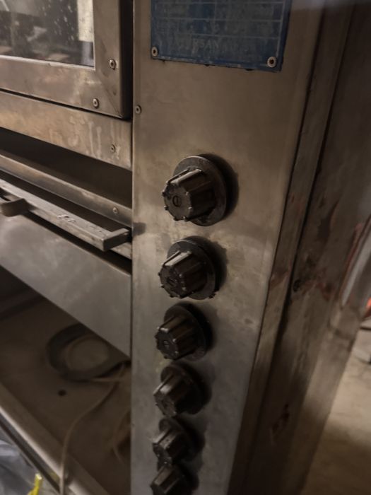 Професионален газов грил за пилета