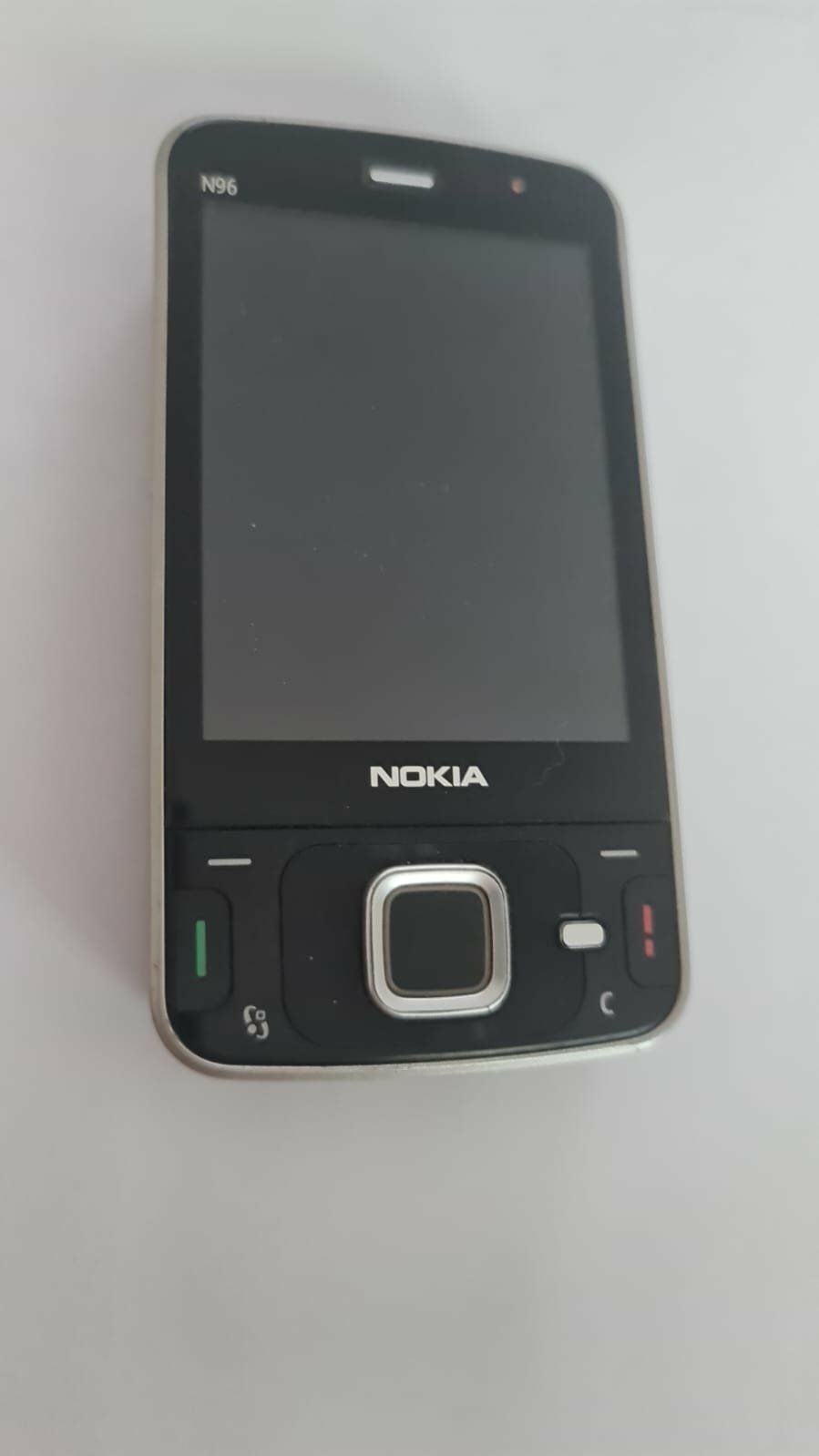Nokia N96 seryozni madel