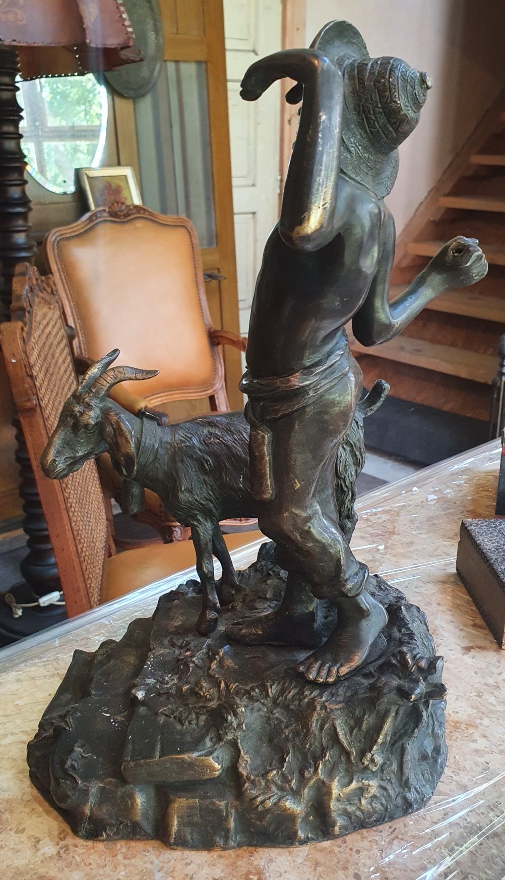 Statuetă Bronz *** vintage / antic / vechi / retro ***