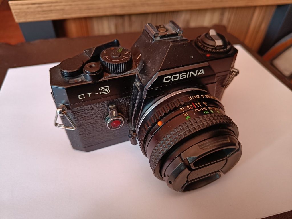 Aparat foto SLR Cosina CT-3 pe film