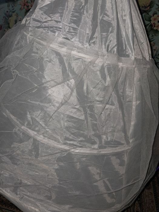 Кольцо под платье трехрядный