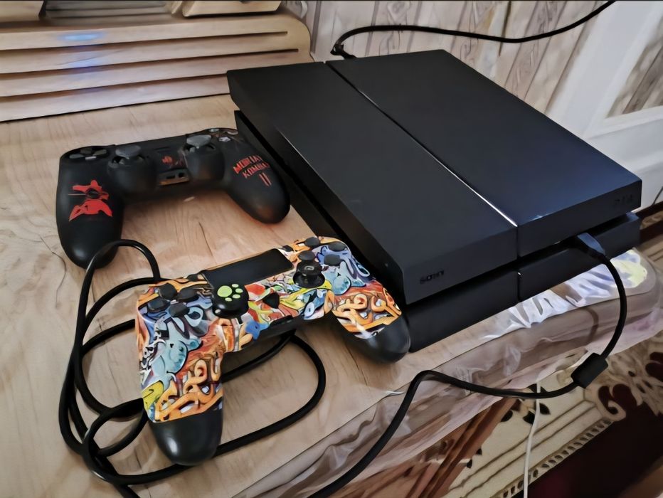 Play station 4 Fat sotiladi obmen xam bor