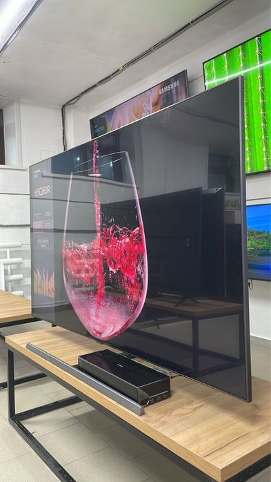 Телевизор Samsung QE65Q80RAU