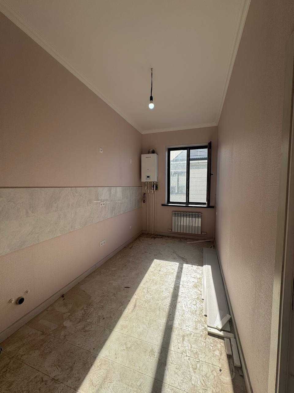 СРОЧНО !! Продается квартира в Яшнабаде 2/2/2 ( 59 кв/м ) Новостройка