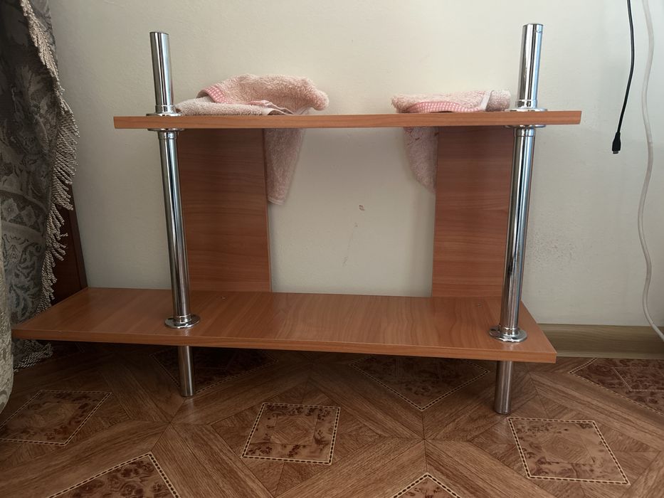 Продам настенные полки
