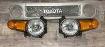 ОРИГИНАЛНИ Решетка и фарове за 2007 - 2014 TOYOTA FJ Cruiser