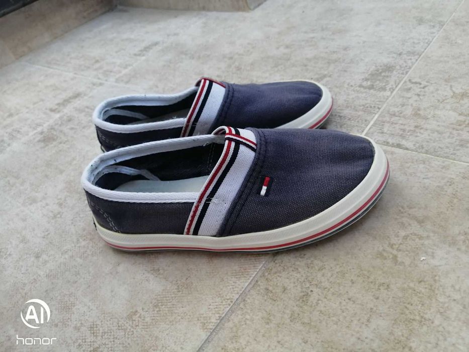 Оригинални детски обувки Tommy hilfiger