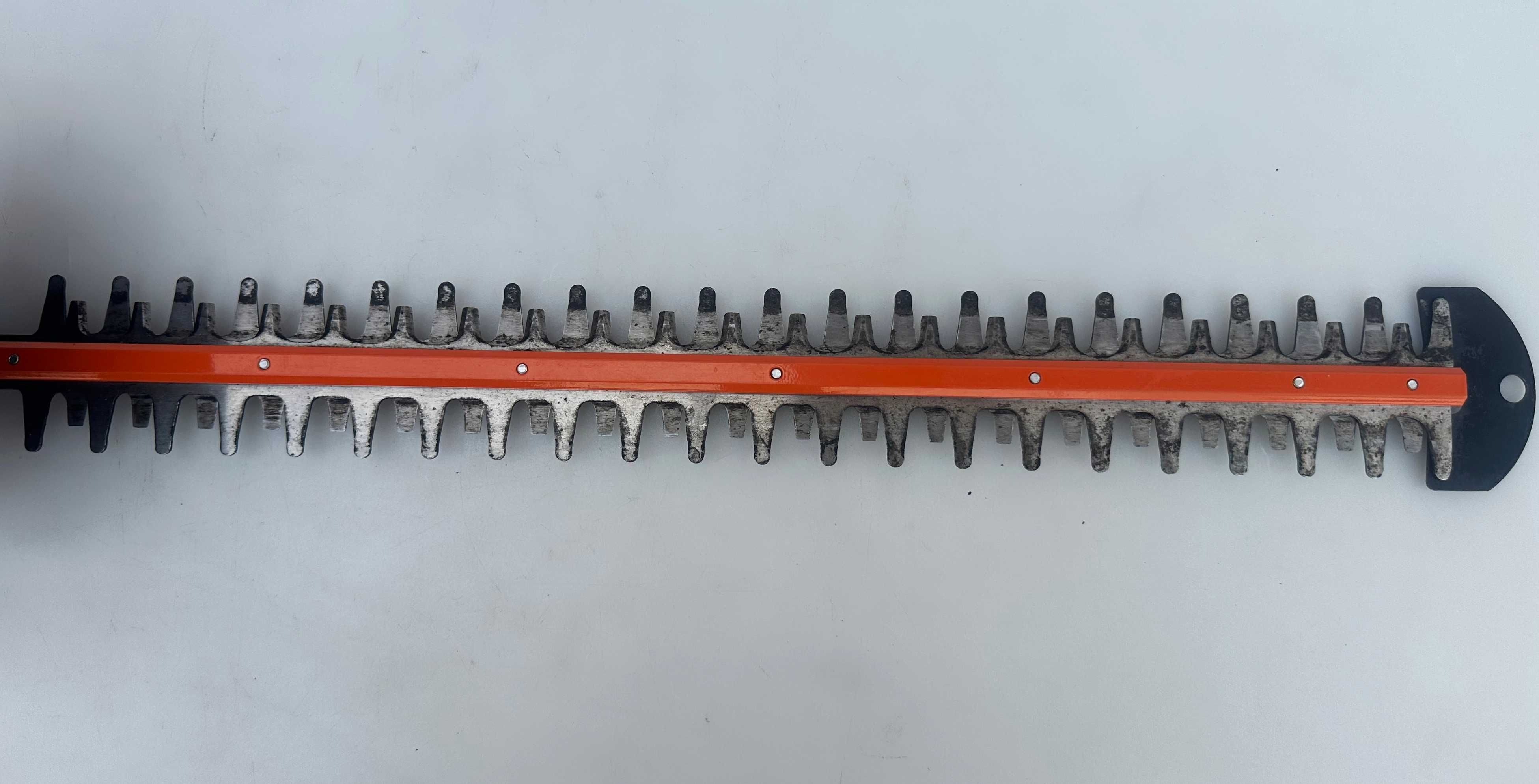 Stihl HSA 45 - Акумулаторен храсторез като нов!