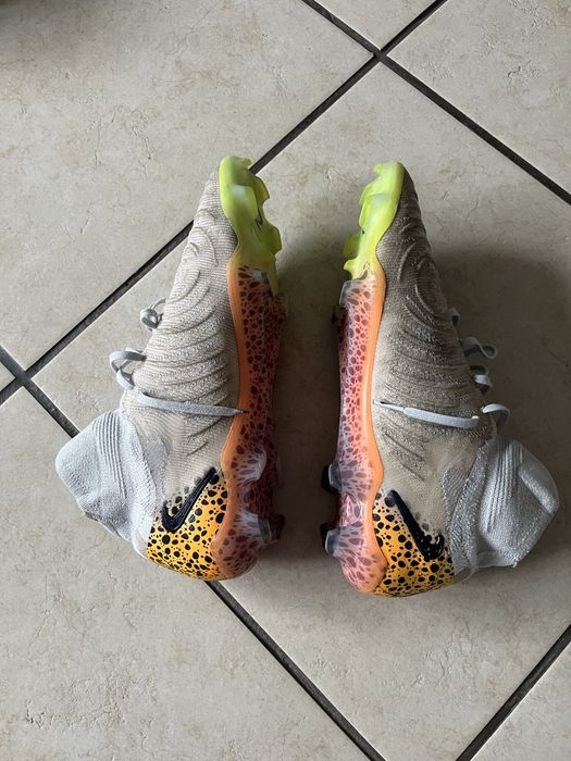 Ghete de fotbal nike phantom luna gx 2 elite marimea 44