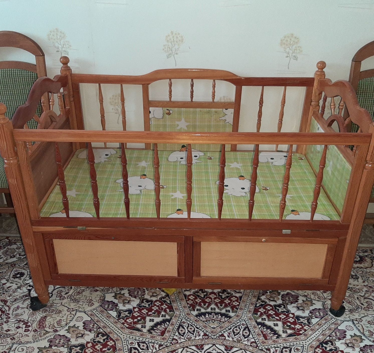 Кровать для новорождённыхых