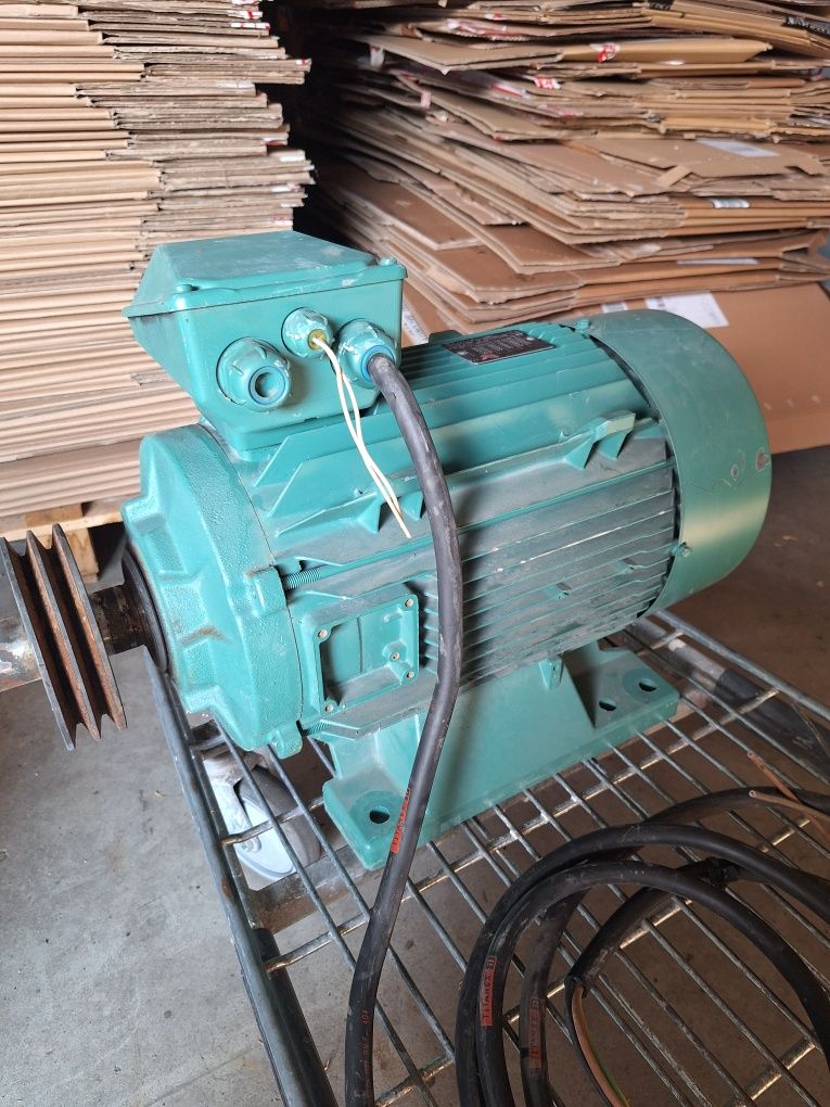 Motor trifazat 11 KW