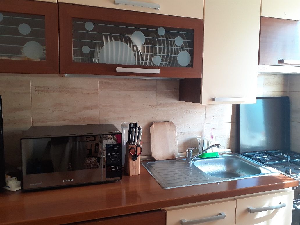 Vând apartament 2 camere Gaesti