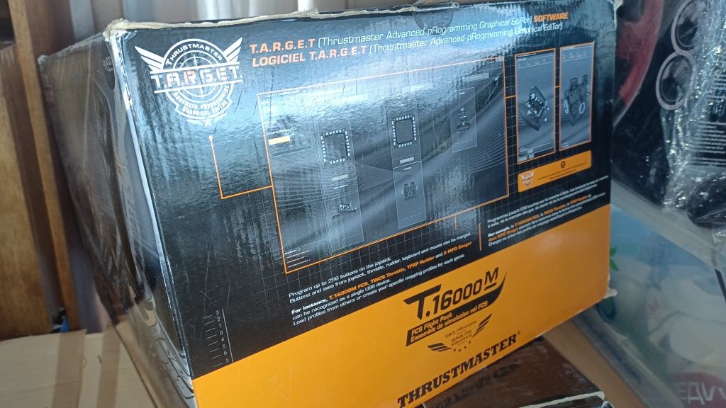 Топ Джойстици и педали за летене контролери Thrustmaster T.16000M