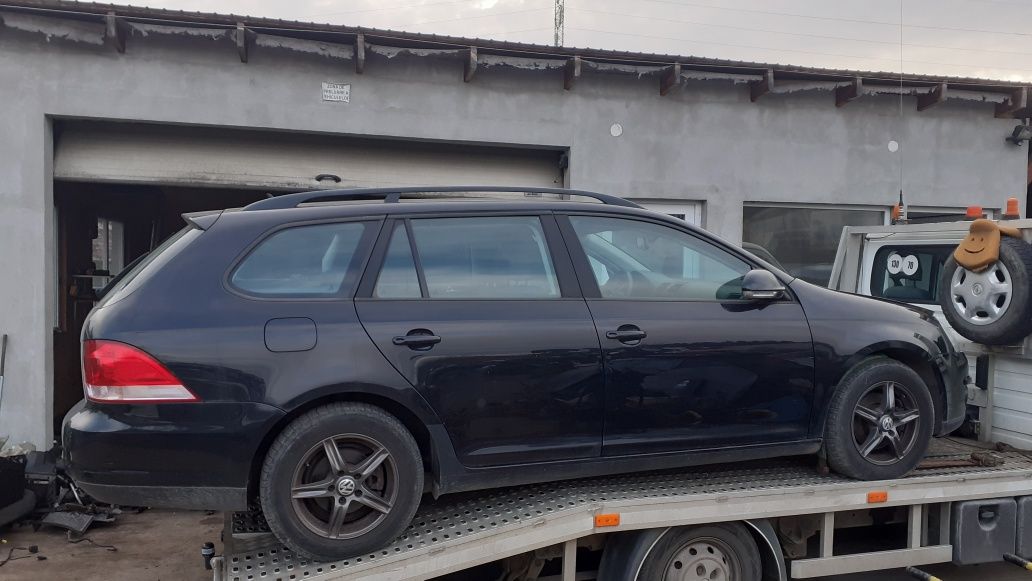 Dezmembrez Piese Vw Golf5 Break Combi din 2008