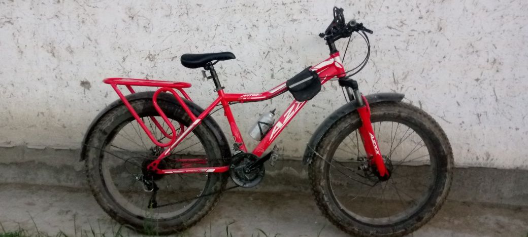 Velosiped sotiladi.