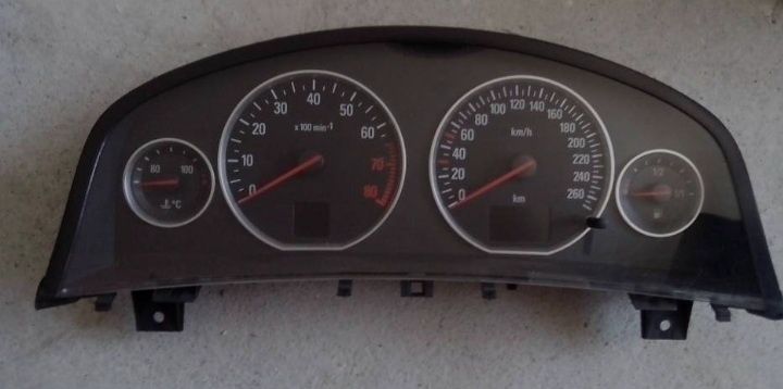 Ceasuri de bord Opel Vectra C/Signum Benzina