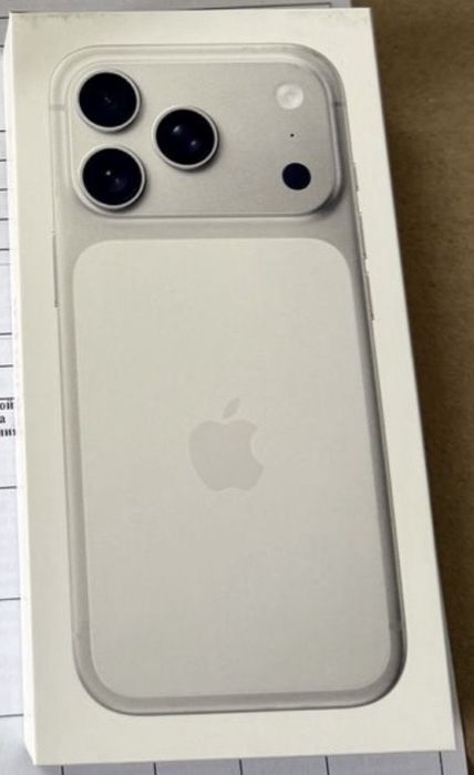 НОВ Iphone 17 Pro Max 2 TB Silver ГАРАНЦИЯ