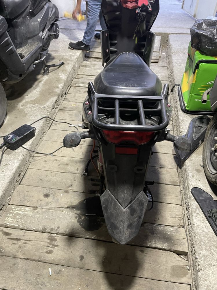 Redline sotildi 2000w
