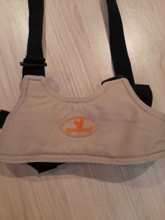 Кенгуру на Lorelli и колан за прохождане на Cangaroo