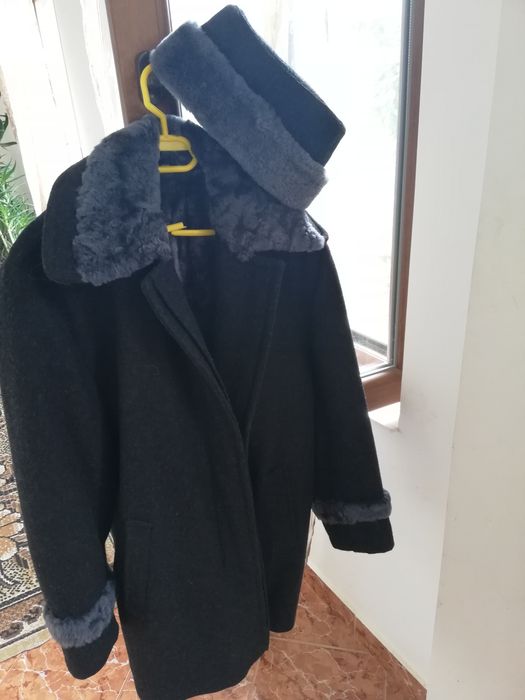 Vând palton îmblănit + tocă