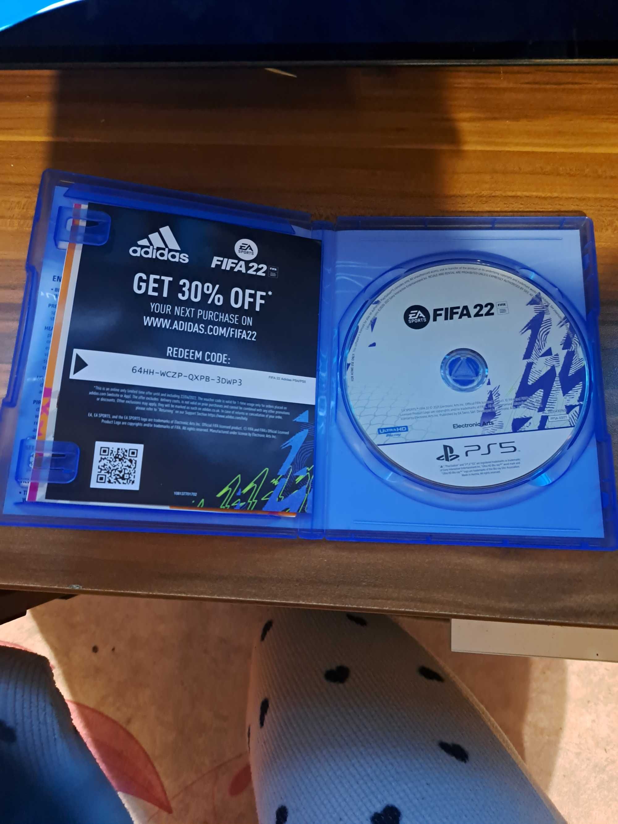 Продавам Fifa 22 за PS4 и PS5