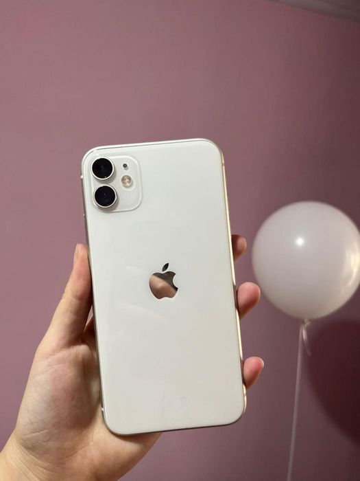 Iphone 11 гарантией