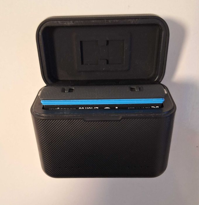 Оригинална батерия и зарядно за Insta 360 x4