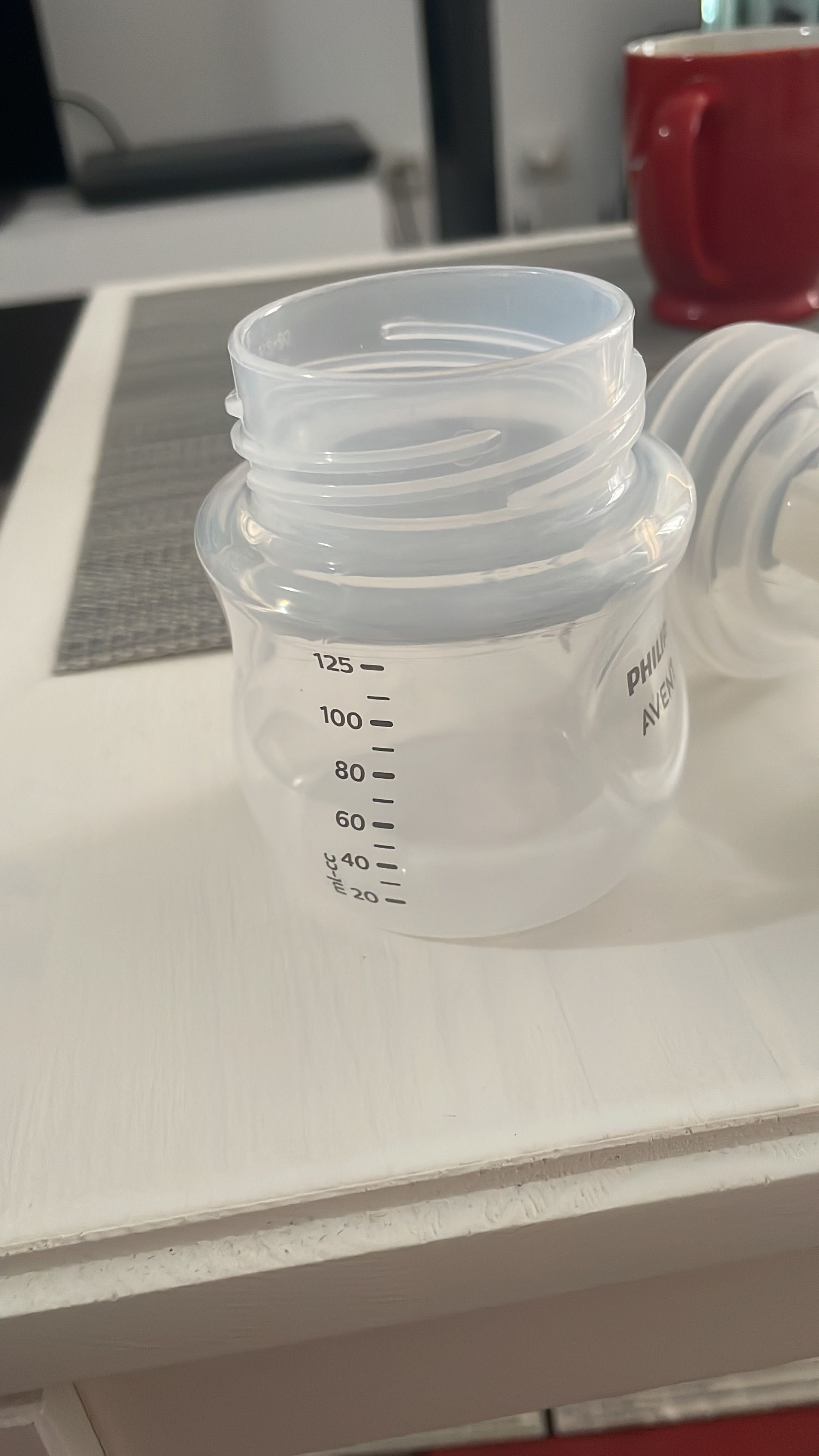 Pompa sân electrică Avent Philips