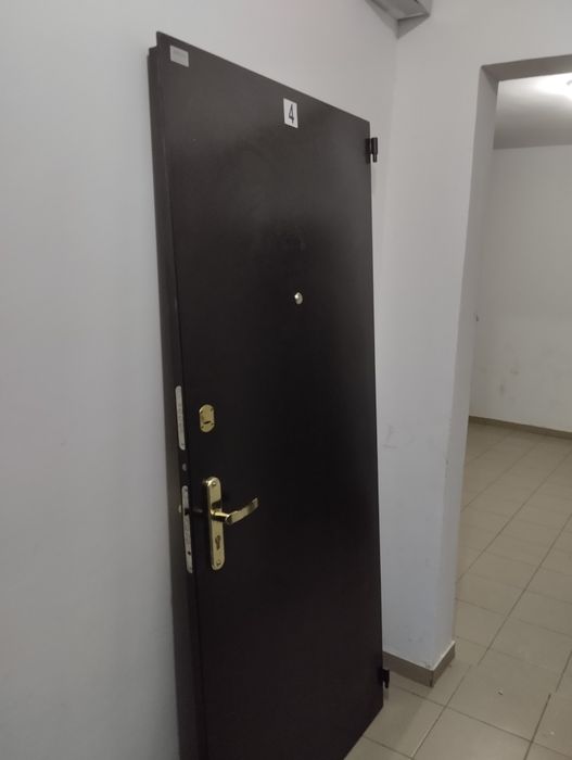 Продам Дверь железная