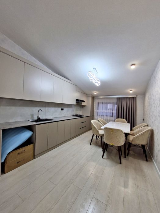 4 комнатная квартира в Новостройке Шота Руставели