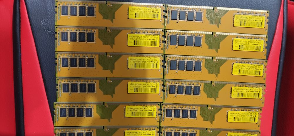 Продам оперативную память Zeppelin DDR4 4GB 2133MHz