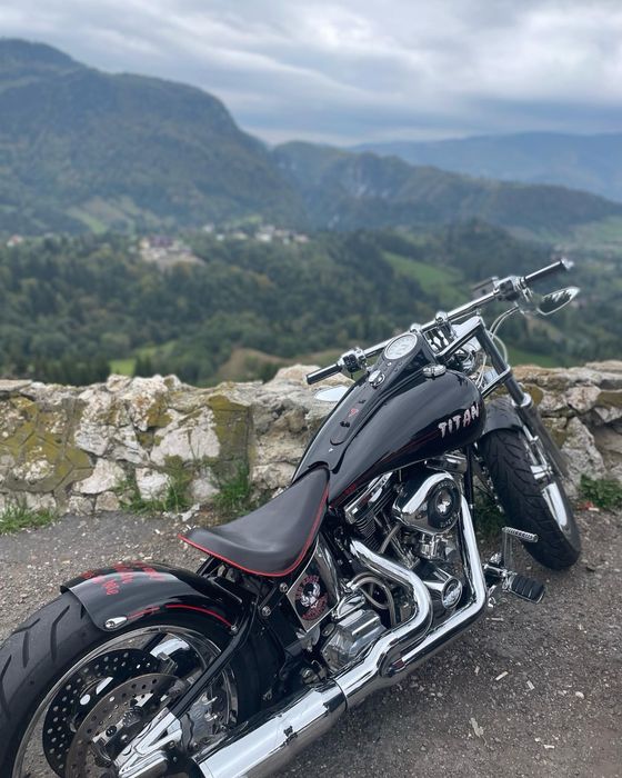 Titan RoadRunner (Harley Davidson Softail)