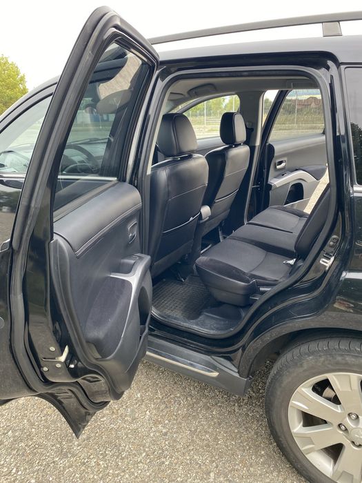 Mitsubishi outlander 2.2 d automata 4x4 primul proprietar