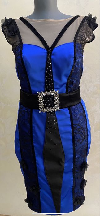 Vand rochite elegante